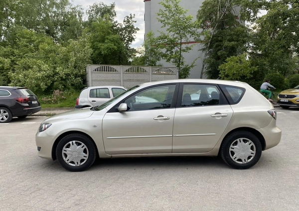 Mazda 3 cena 6499 przebieg: 191645, rok produkcji 2005 z Poznań małe 667